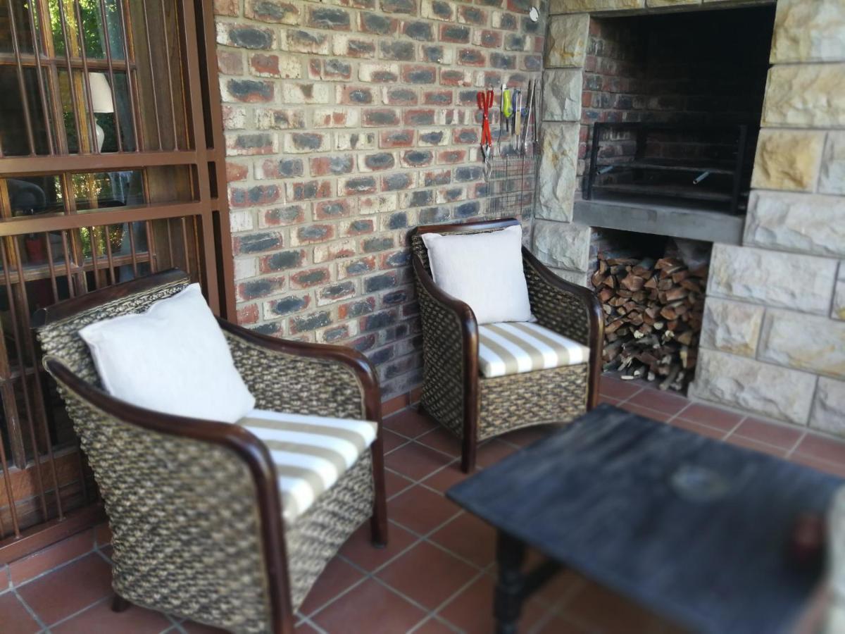 Clarens Cottages Zewnętrze zdjęcie